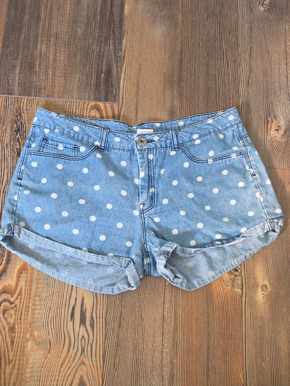 Vera Moda Women's 28 Polka Dot Denim Shorts
